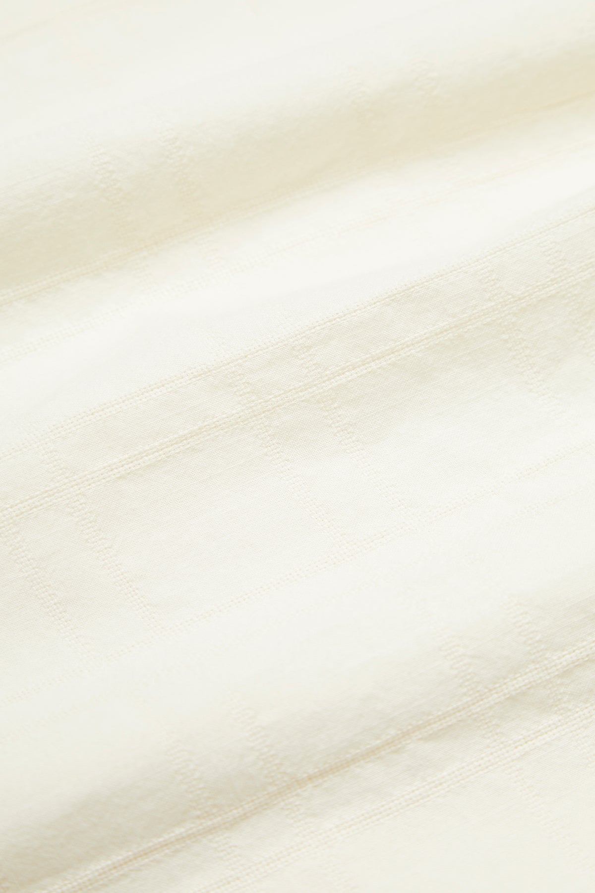CREAM STRUCTURED RELAXED SHIRT