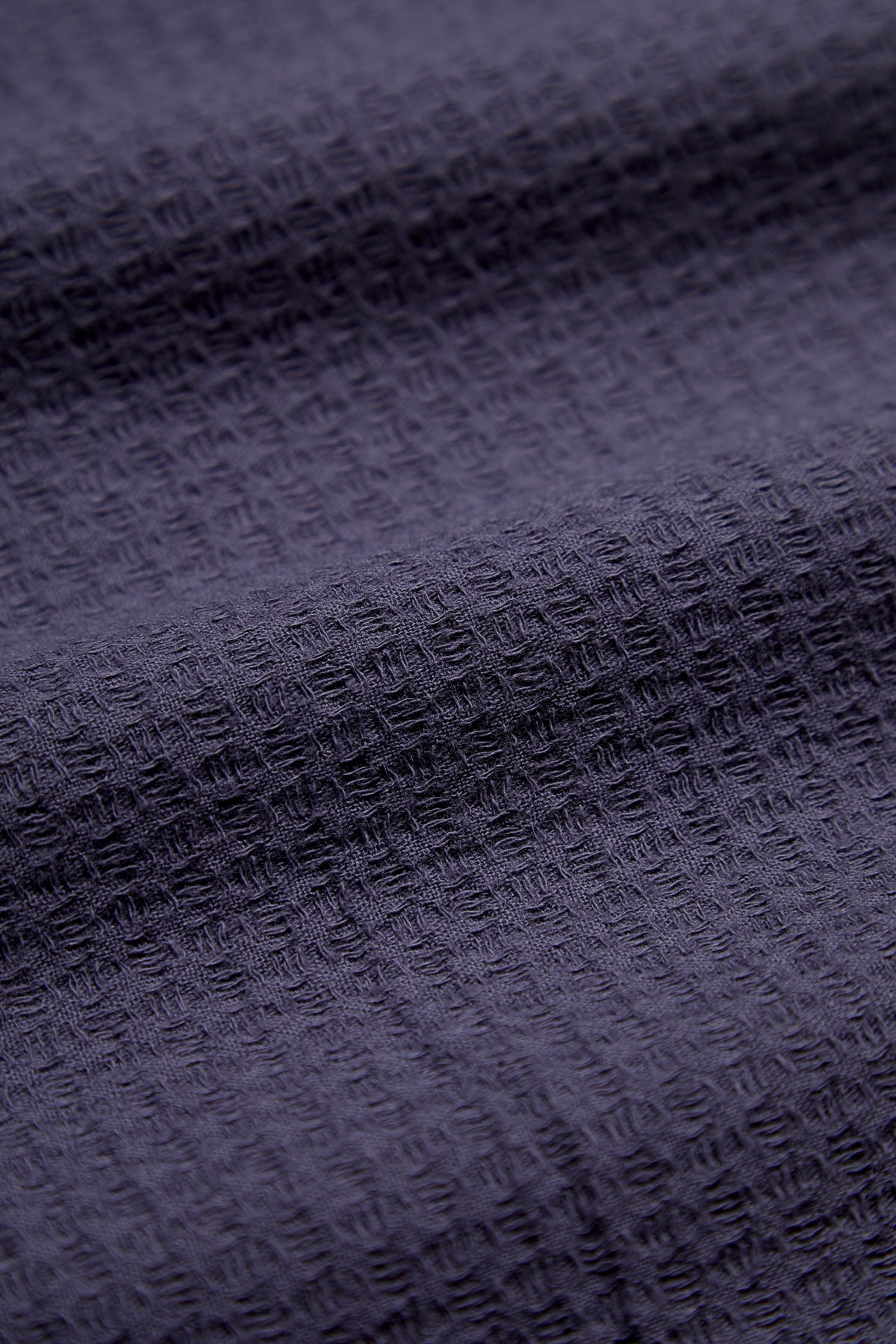 CAMISA GRÁFICA AZUL MARENGO