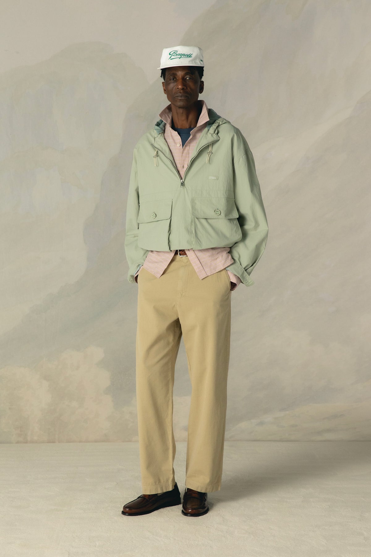 TEA WINDBREAKER