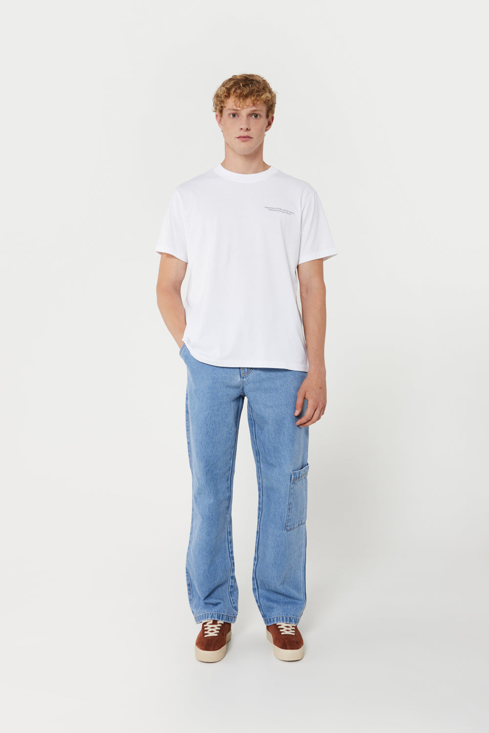 LEISURE SERVICES GRAPHIC TEE