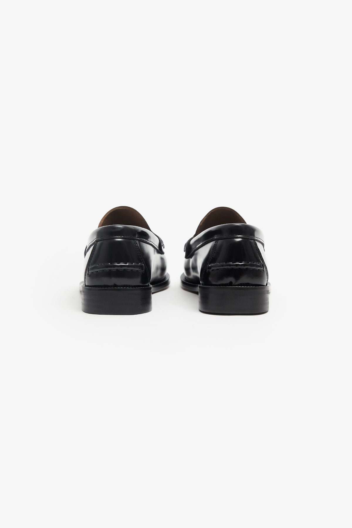 VEGA ANTIK BLACK